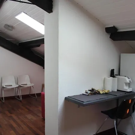 Awesome Attic In The Heart Of Διαμέρισμα *